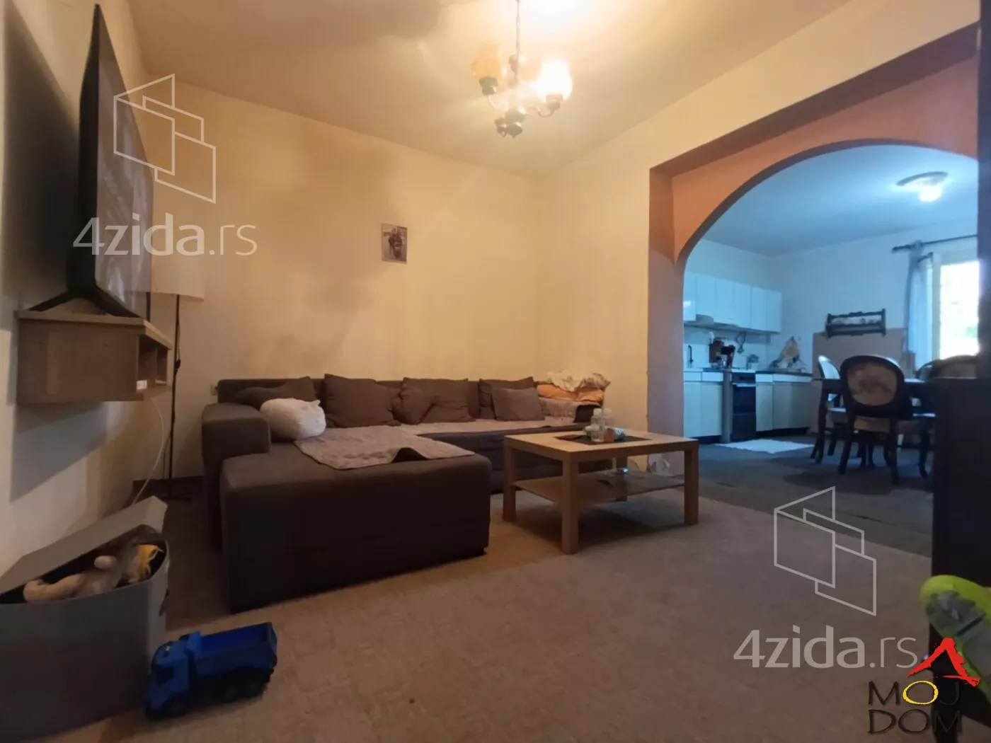 Kuća | 4zida