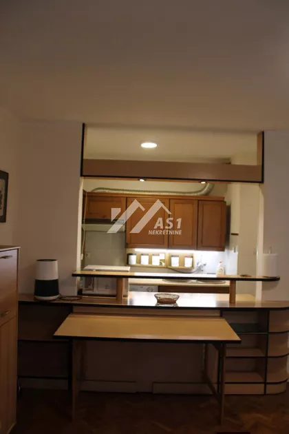 Dušana Vasiljeva | 4zida.rs