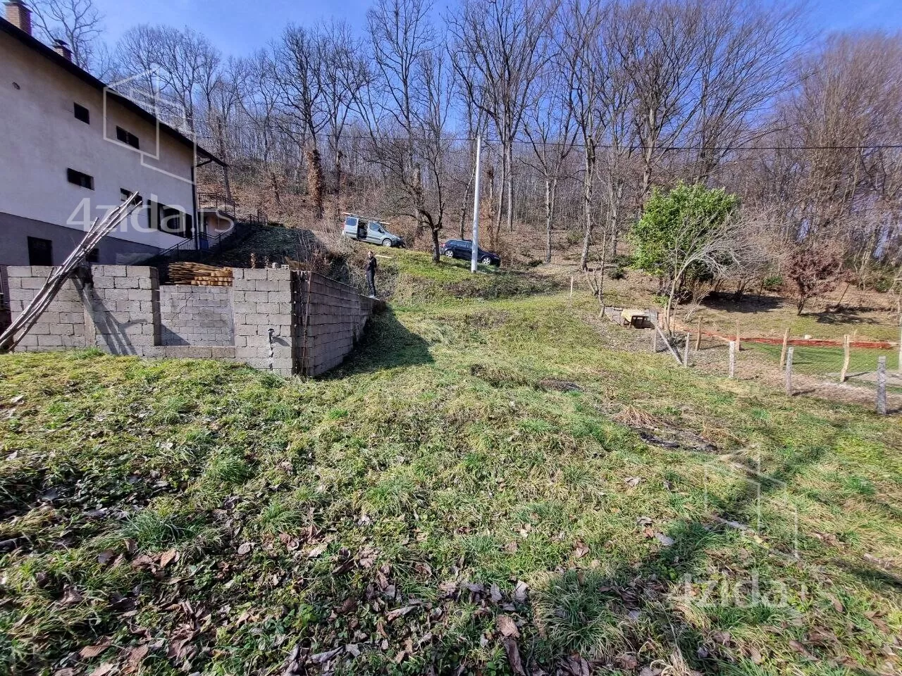 Građevinsko zemljište | 4zida