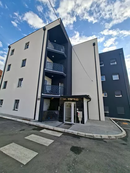 Franje Kluza 2V | 4zida.rs