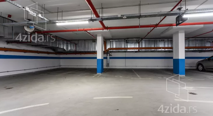 Parking | 4zida