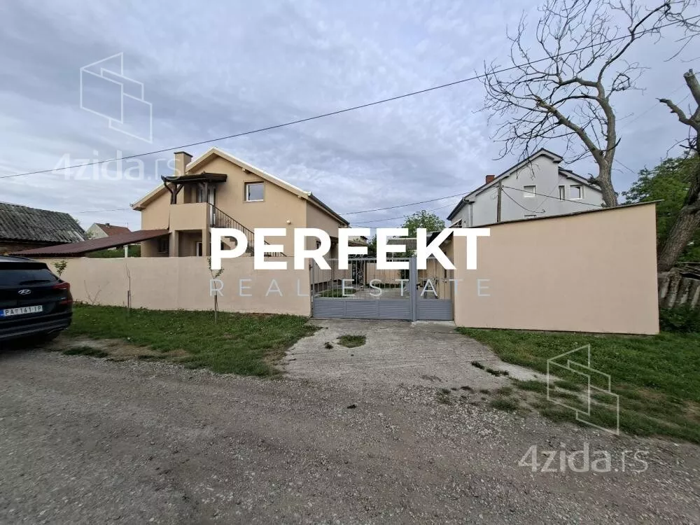 Kuća | 4zida