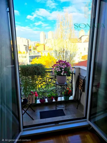 Gospodara Vučića | 4zida.rs