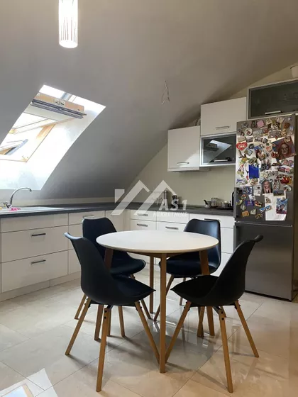 Janka Čmelika | 4zida.rs