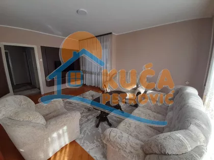 Prvomajska | 4zida.rs