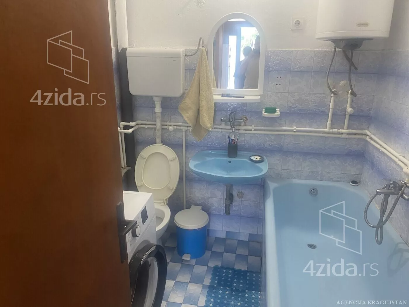 3-etažna kuća | 4zida