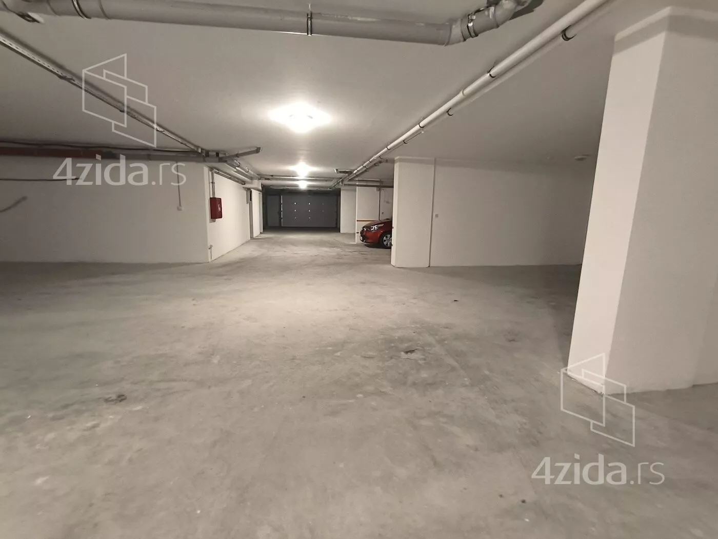 Garaža | 4zida