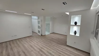 Dom Zdravlja | 4zida.rs