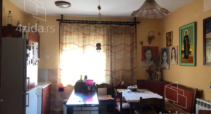 3-etažna kuća | 4zida