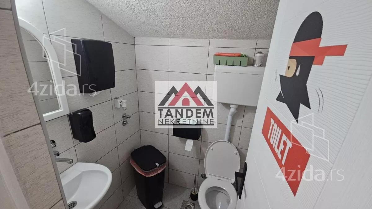Poslovni prostor | 4zida
