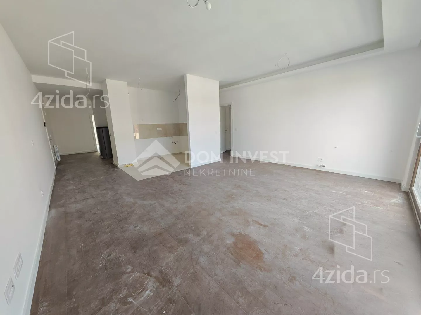 Petosoban stan | 4zida