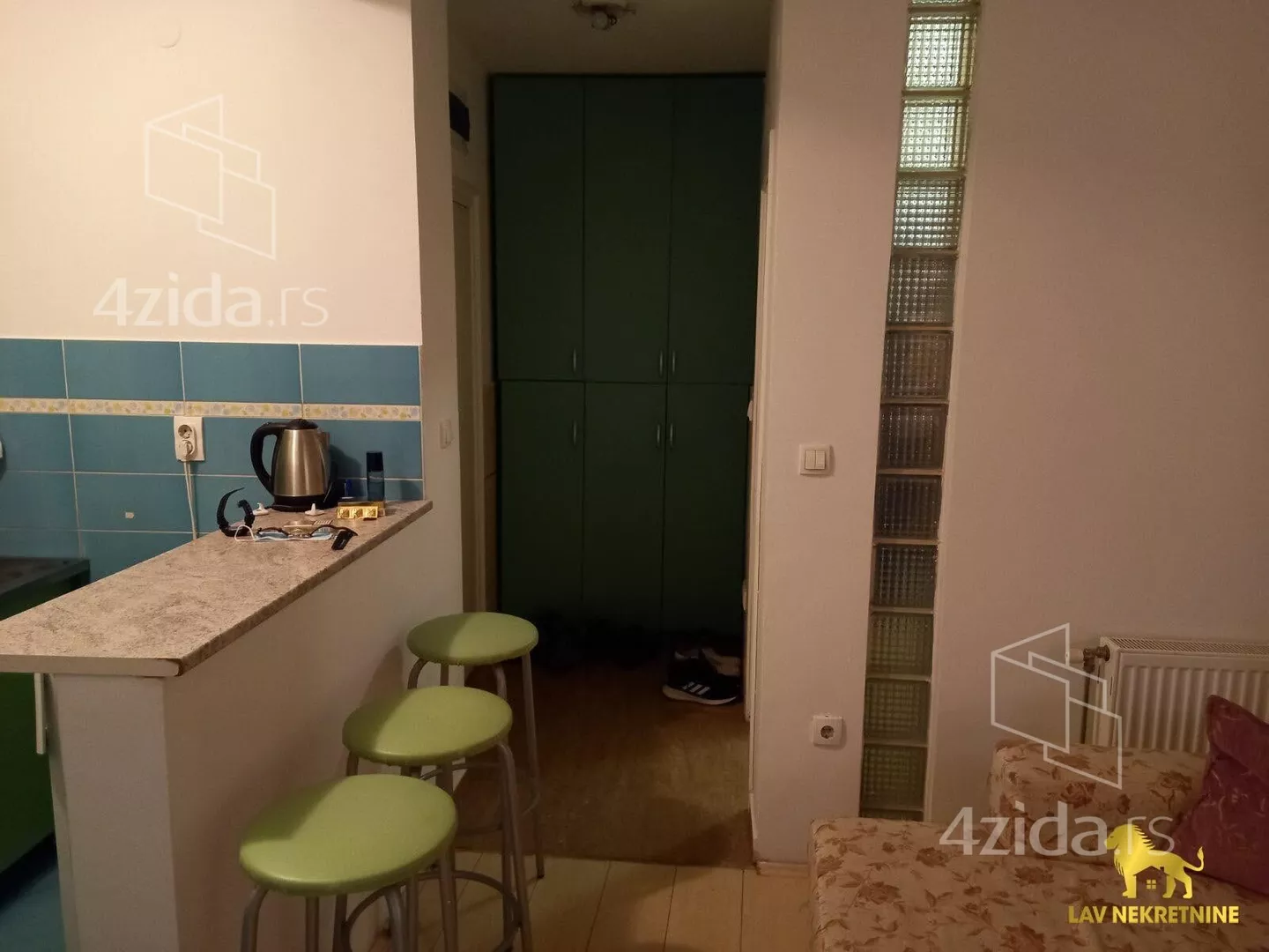 Jednoiposoban stan | 4zida