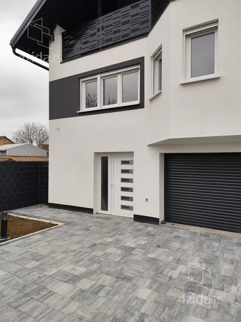 3-etažna kuća | 4zida