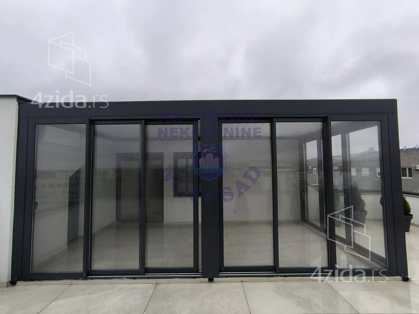 Petosoban stan | 4zida