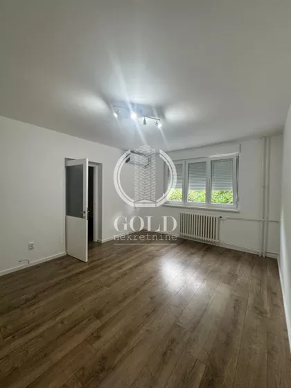 Stevana Divnina Babe | 4zida.rs