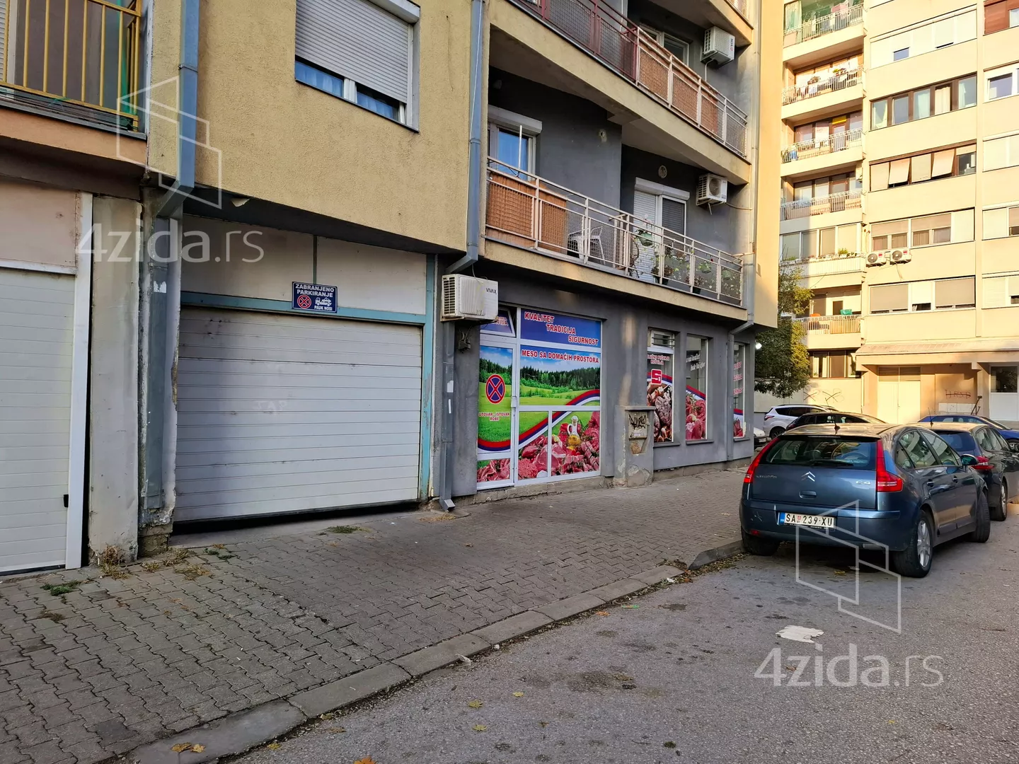 Garaža | 4zida