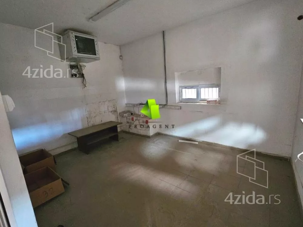 Hala | 4zida