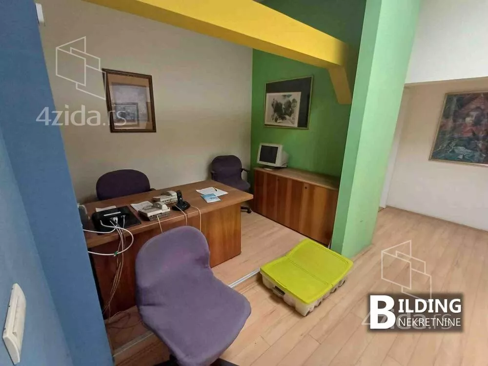 Poslovni prostor | 4zida
