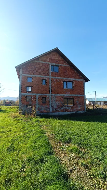 Mirosaljačka | 4zida.rs
