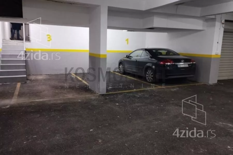 Garaža | 4zida