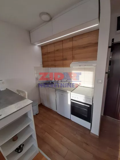 Vojvode Vlahovića Zvezdara | 4zida.rs