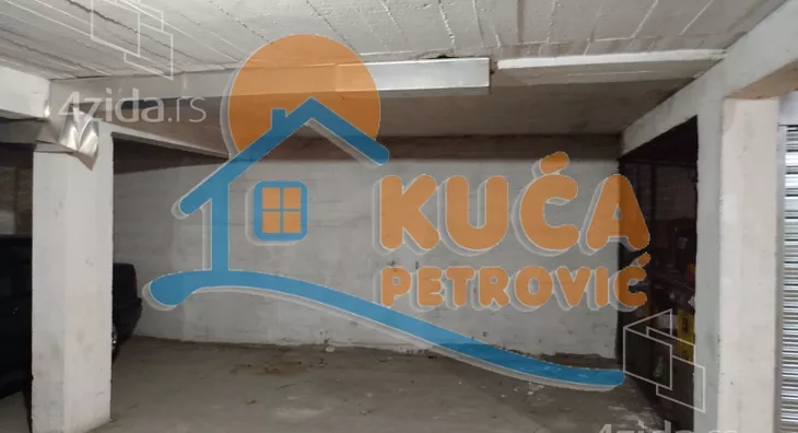 Garaža | 4zida