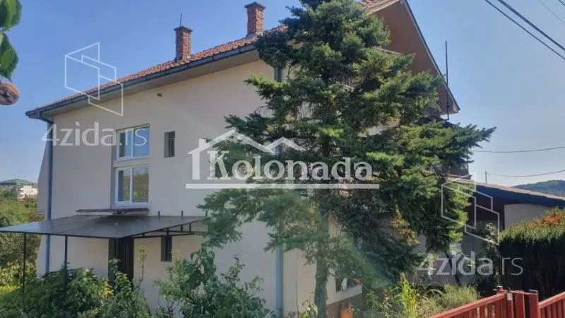 Kuća | 4zida