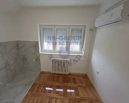 Železnička stanica | 4zida.rs