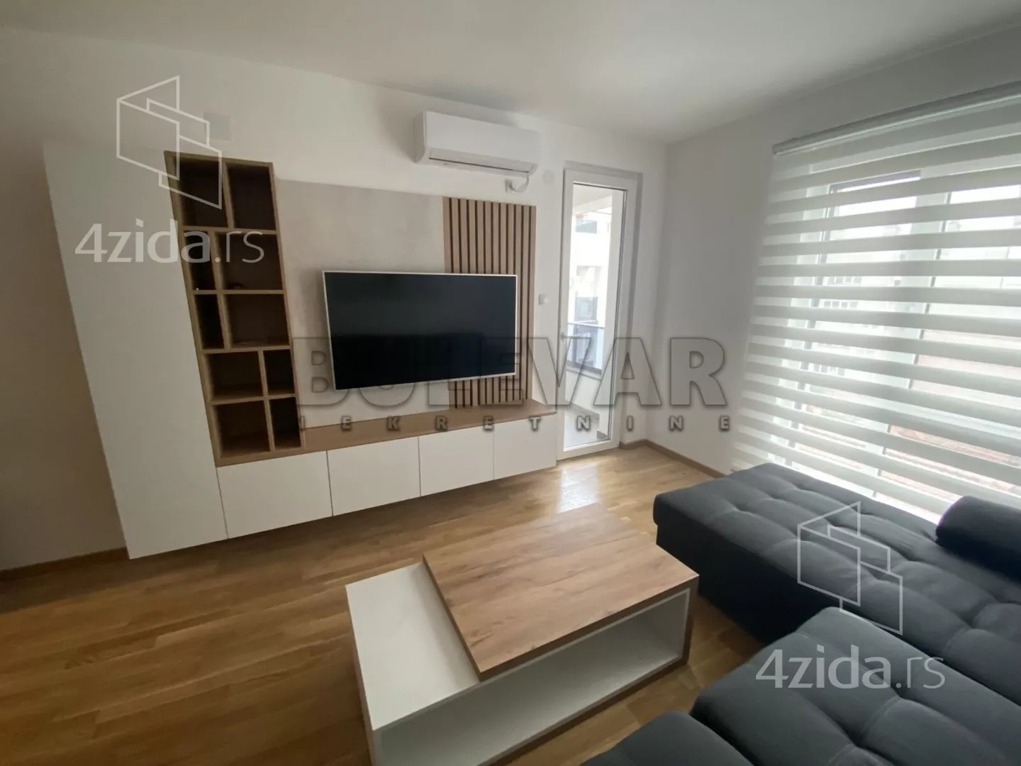 Jednoiposoban stan | 4zida