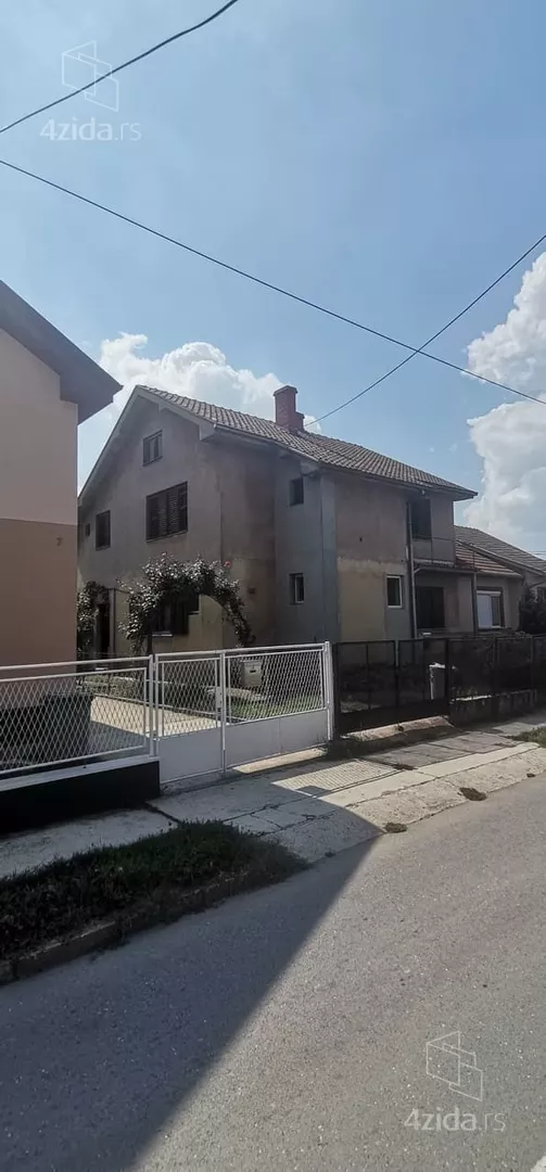 2-etažna kuća | 4zida
