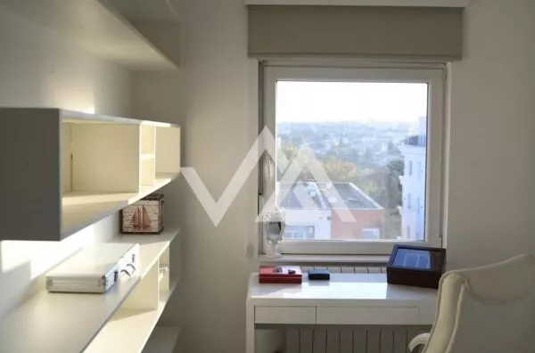 Šestosoban stan | 4zida