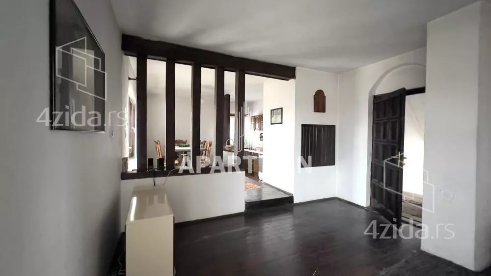 3-etažna kuća | 4zida