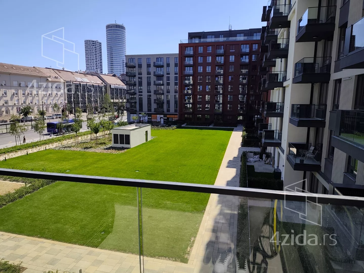 Poslovni prostor | 4zida