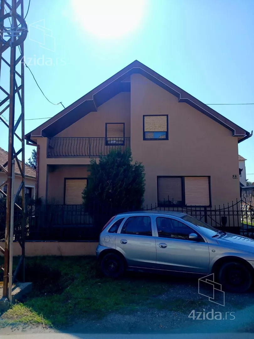 2-etažna kuća | 4zida