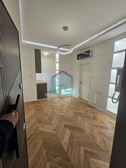 Stari Grad | 4zida.rs