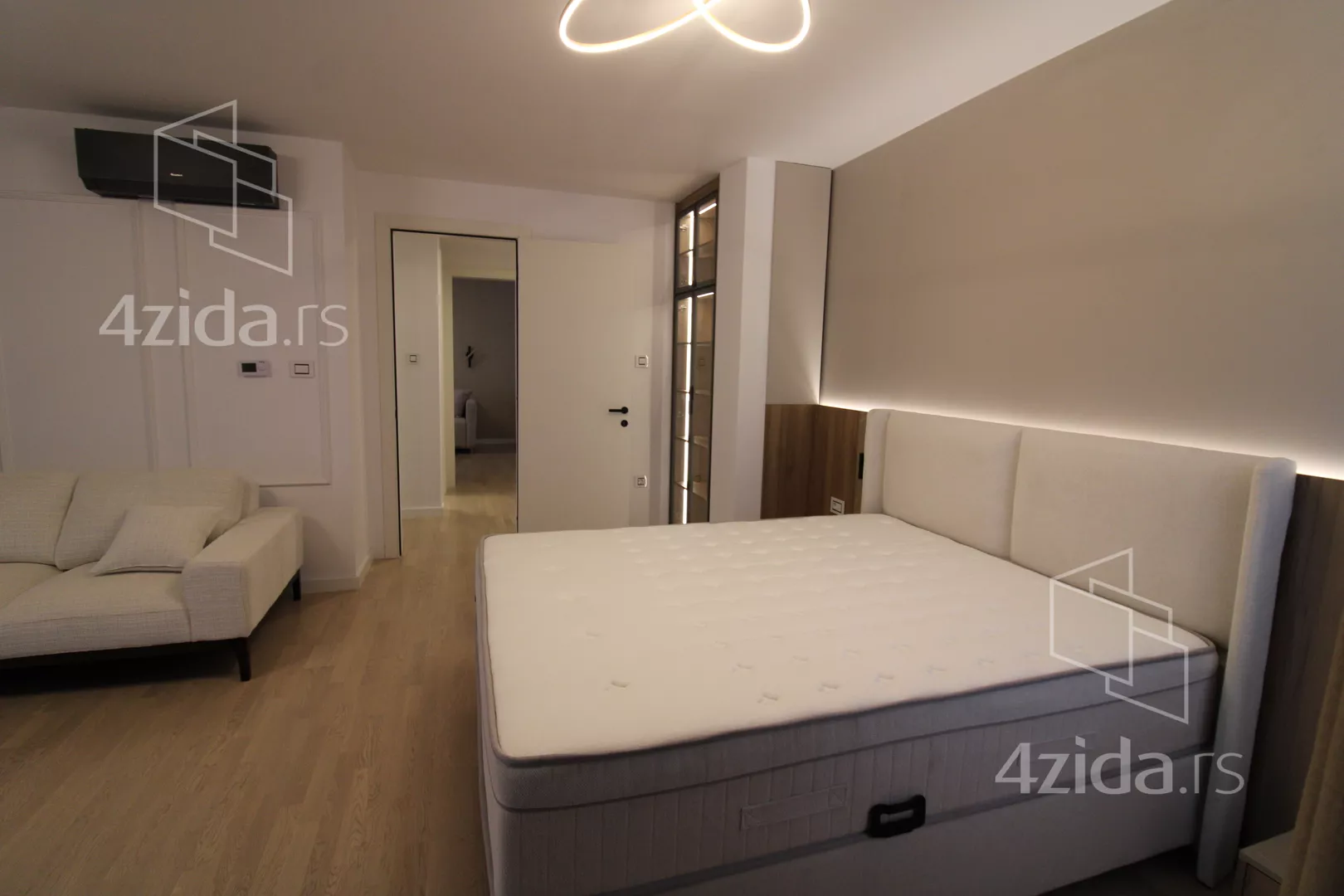 Šestosoban stan | 4zida