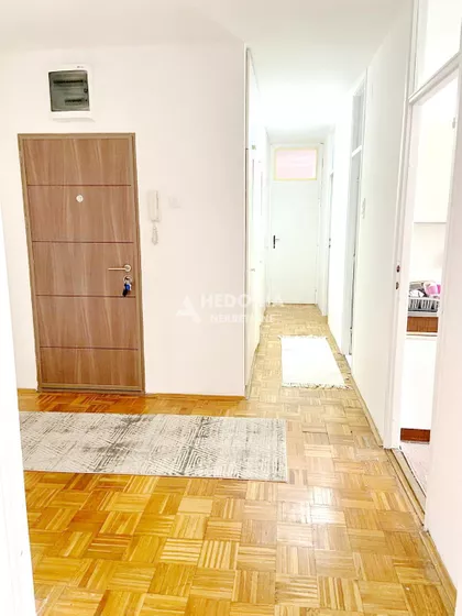 Petra Konjovića | 4zida.rs