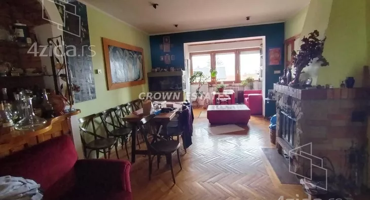 Šestosoban stan | 4zida