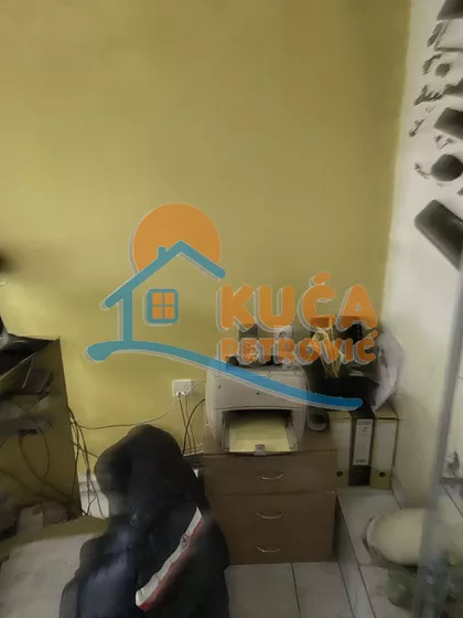 Obrenovićeva | 4zida.rs