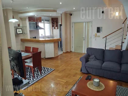 DEDINJE BELI DVOR | 4zida.rs