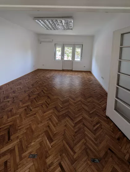 Sazonova | 4zida.rs