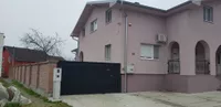 Poslovna zgrada | 4zida