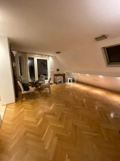 Prve Pruge | 4zida.rs