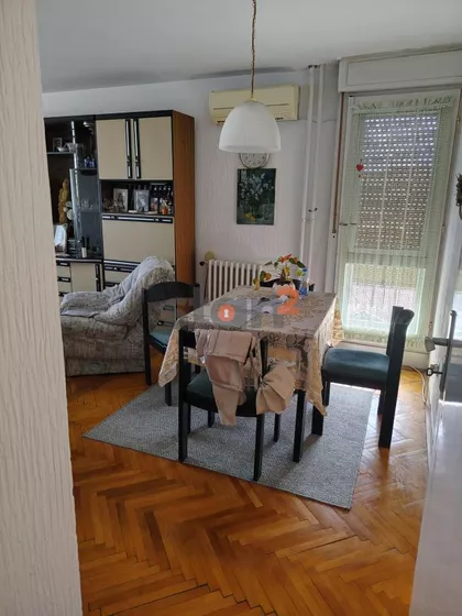 Čair | 4zida.rs