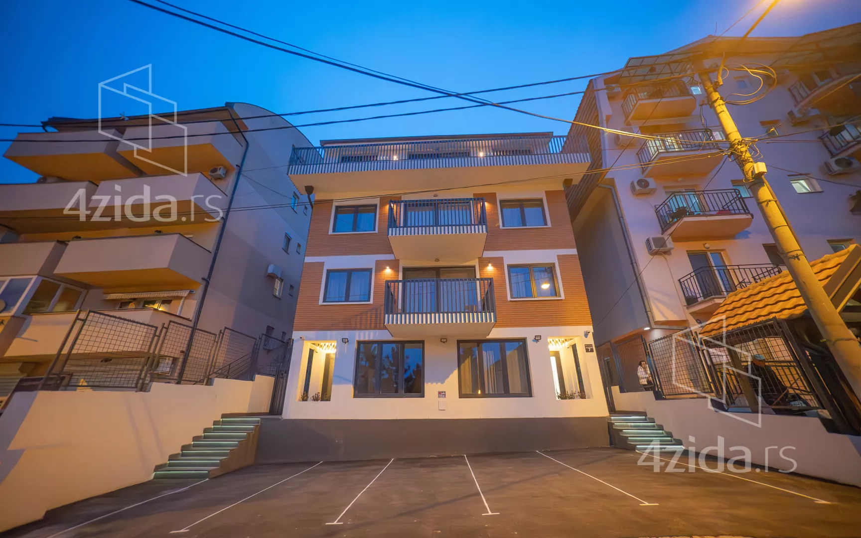 Dvoiposoban stan | 4zida