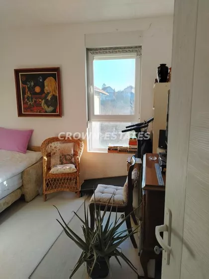 Petrovdanska | 4zida.rs