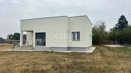 Milenka Zablaćanskog | 4zida.rs