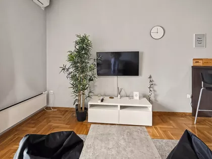 Donji Grad | 4zida.rs