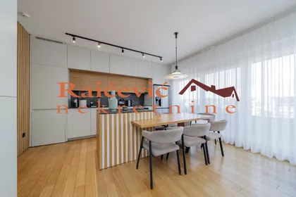 Grcica Milenka | 4zida.rs