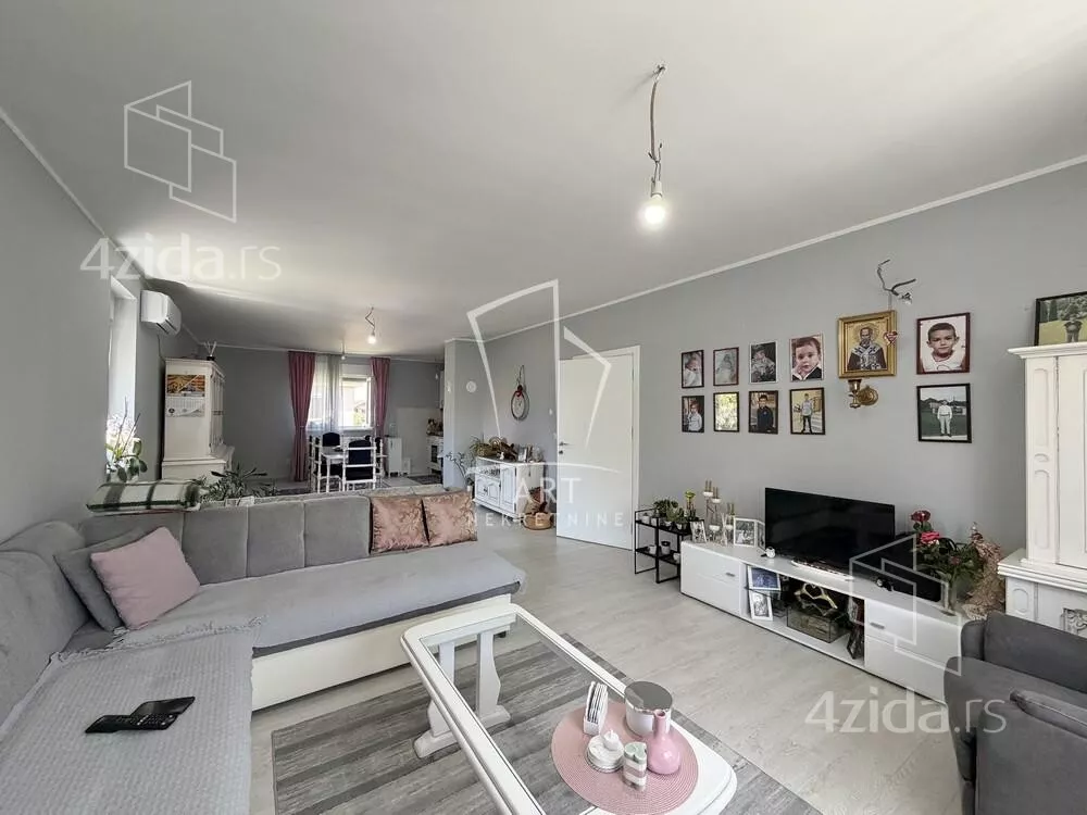 3-etažna kuća | 4zida